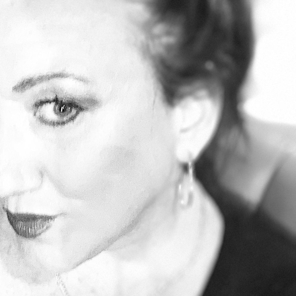 Meet your Posher, Posh